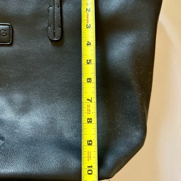 BCBG•Tote+Crossbody (set of 2) - Picture 4 of 16